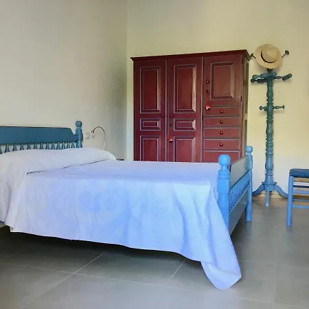 Casa Loris Nyaraló